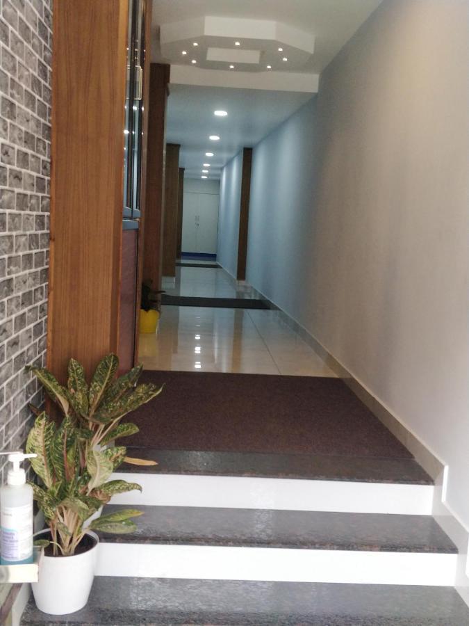 Majestic Inn Thiruvananthapuram Eksteriør bilde
