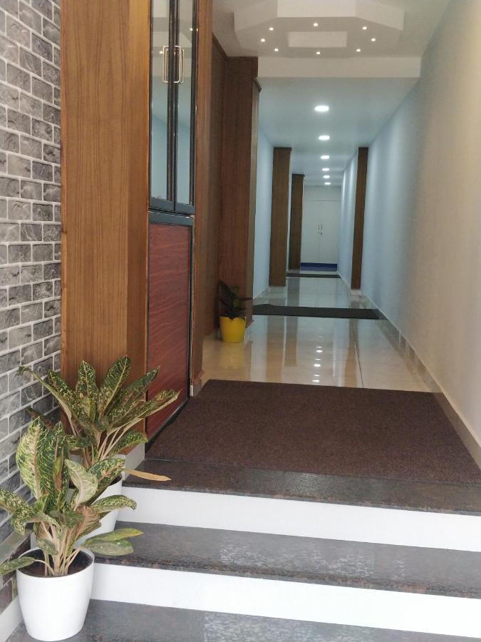 Majestic Inn Thiruvananthapuram Eksteriør bilde