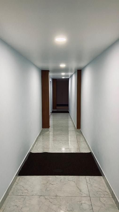 Majestic Inn Thiruvananthapuram Eksteriør bilde