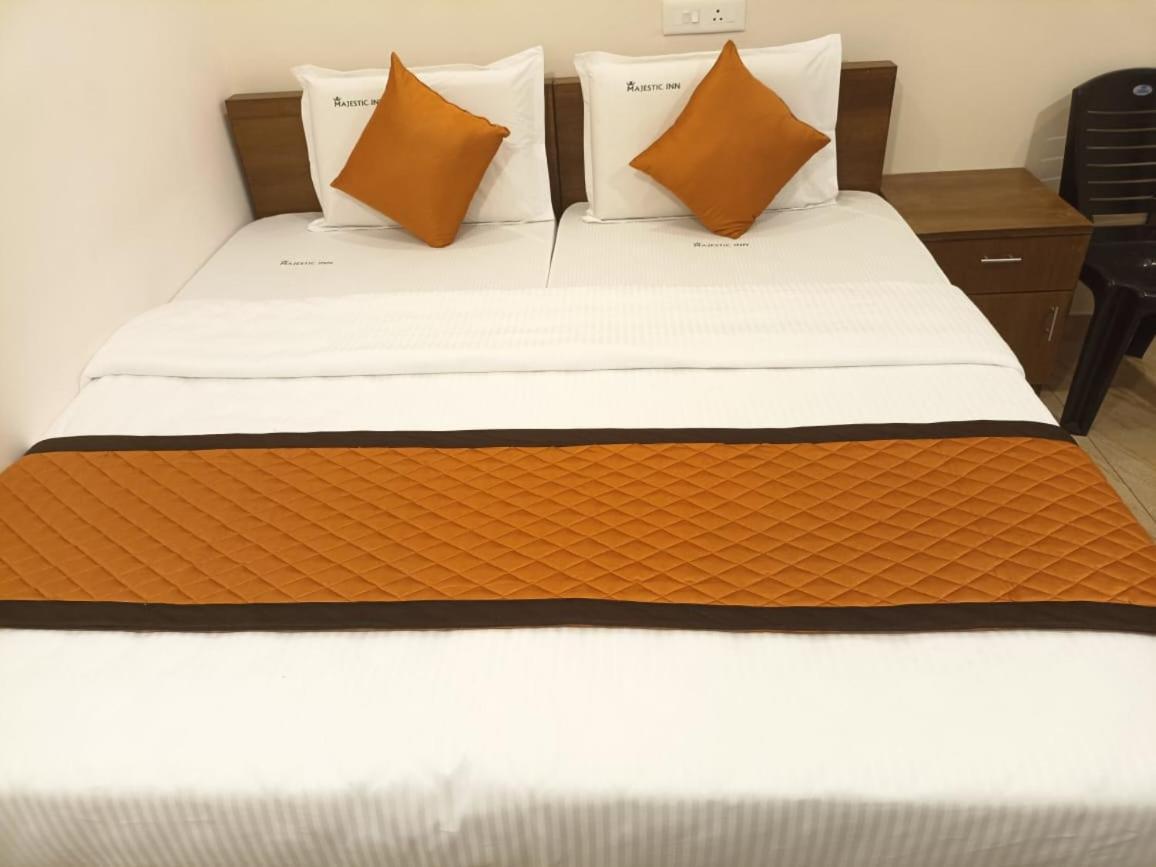 Majestic Inn Thiruvananthapuram Eksteriør bilde