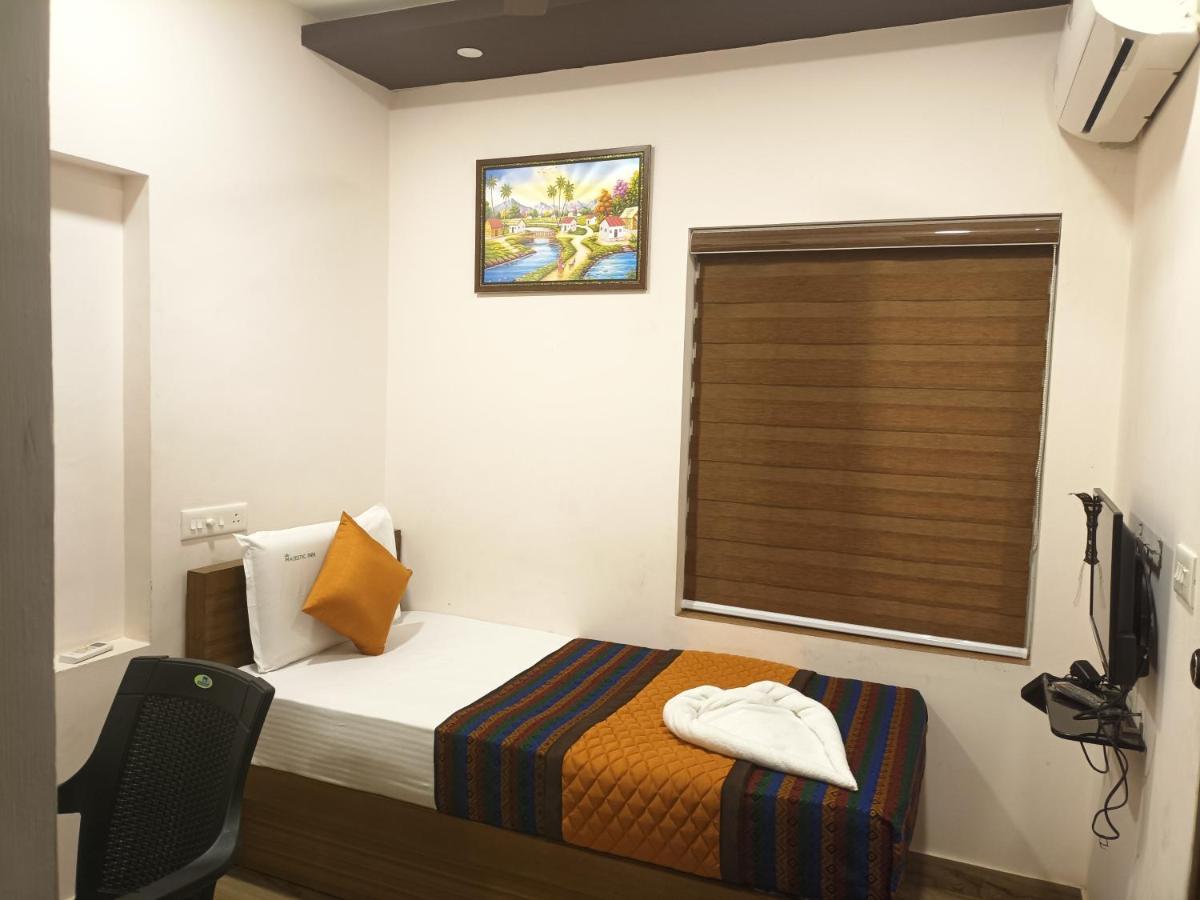 Majestic Inn Thiruvananthapuram Eksteriør bilde