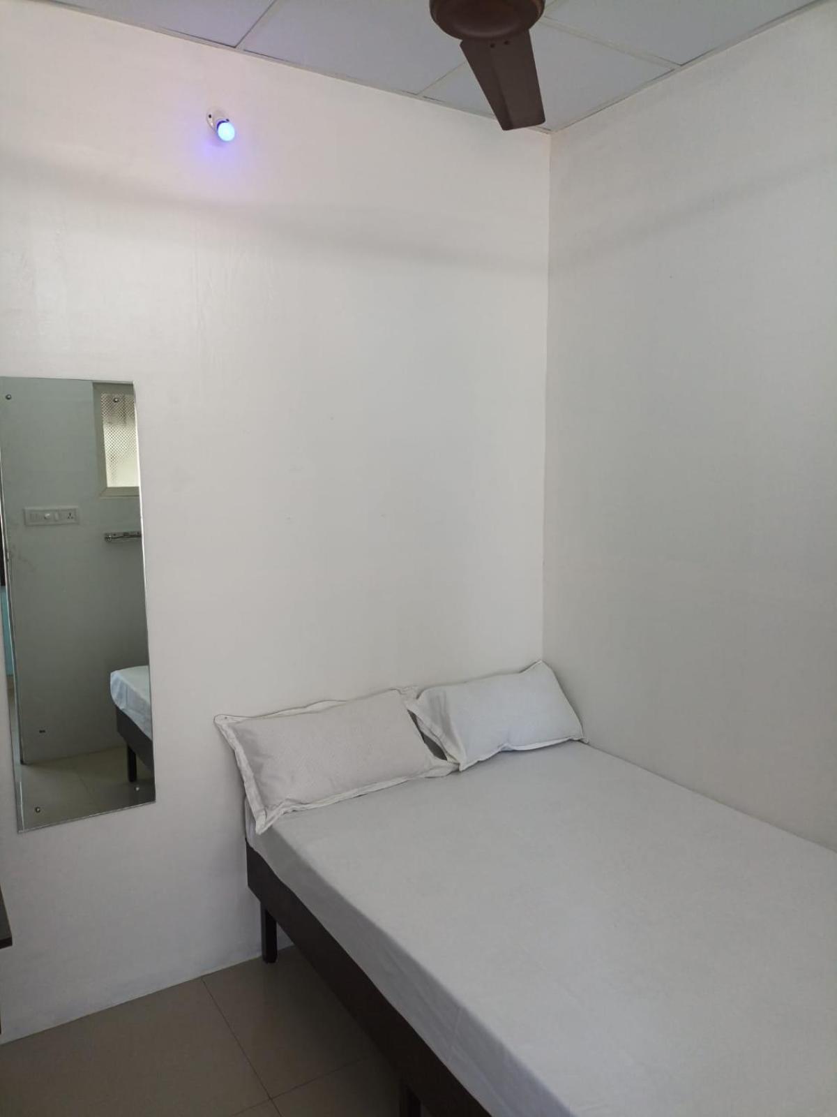 Majestic Inn Thiruvananthapuram Eksteriør bilde